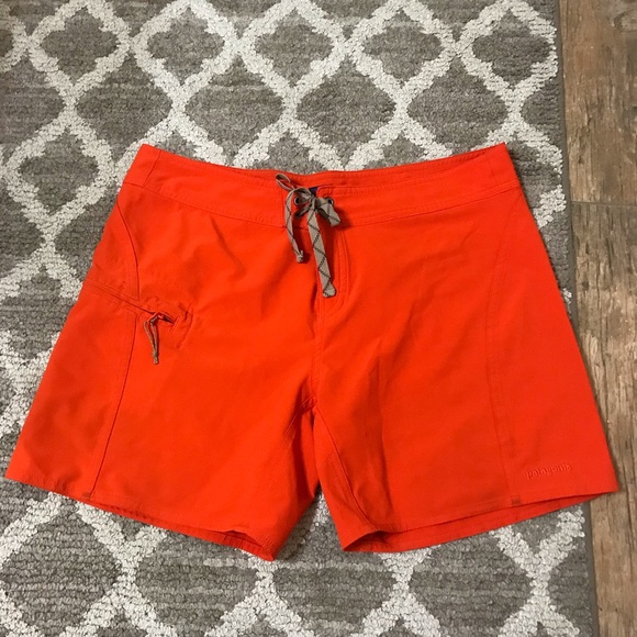 Patagonia Other - Patagonia men’s trunks shorts - size 32